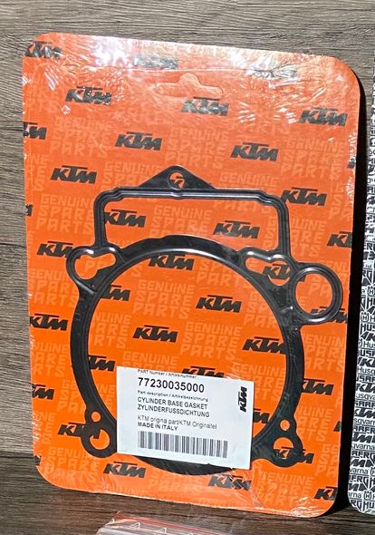 OEM KTM 77230035000 Junta de base de cilindro NOS - Quierox - Tienda Online