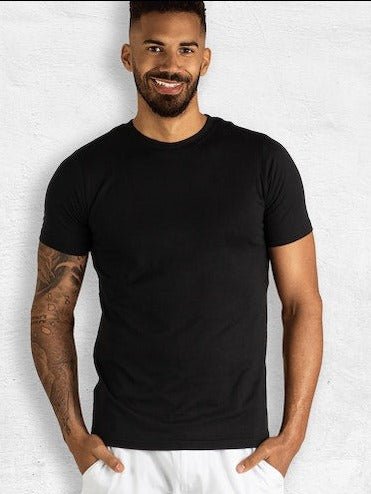 AUSSIEBUM Camiseta essentia tee Negra - Quierox - Tienda Online