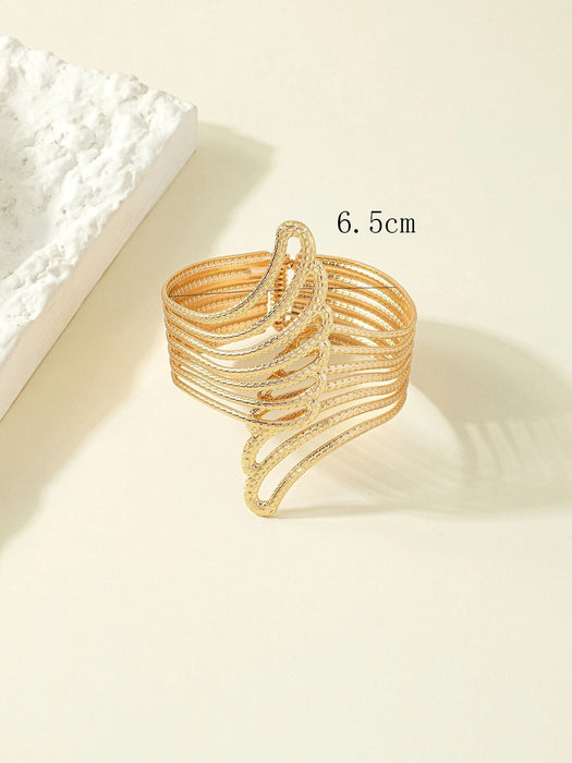 SHEIN Brazalete con diseño de ala 3D - Quierox - Tienda Online