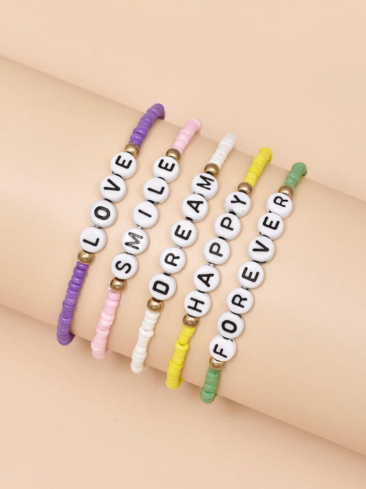 SHEIN Pulsera decorativa con cuentas y letras de 5 piezas - Quierox - Tienda Online